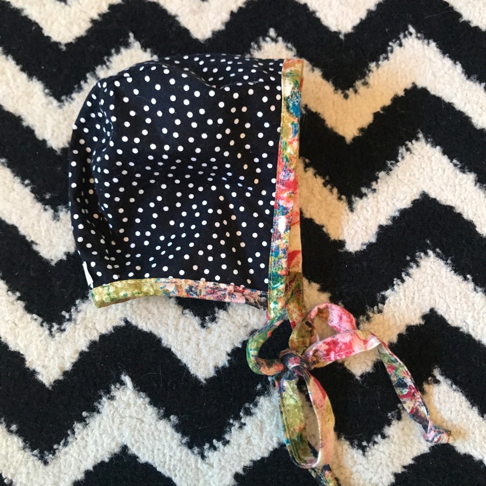 Stella & Wilbur Baby Bonnet